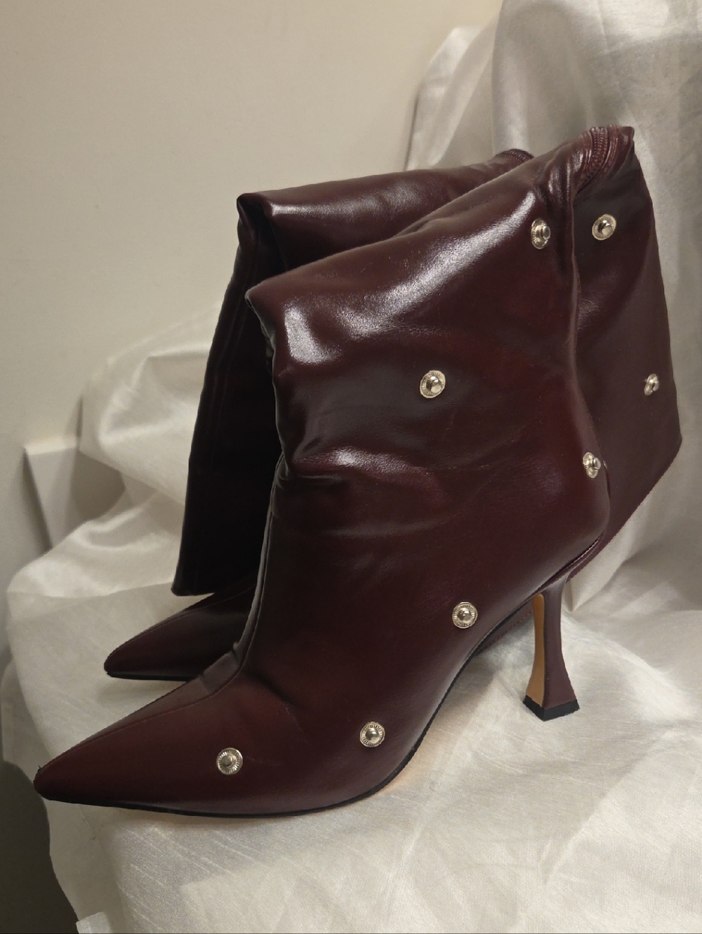 Women's Burgundy Pointed Toe Studded Ankle Boots